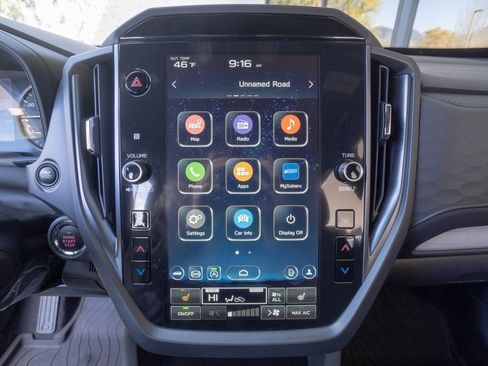 Used 2025 Subaru Forester Limited image 11