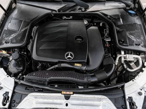 Used 2019 Mercedes-Benz C 300 Sedan image 50