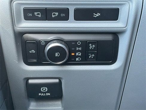 Used 2023 Ford F150 XLT w/ Equipment Group 302A High image 27