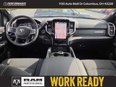 New 2026 RAM 2500 Big Horn AWD/4WD image 16