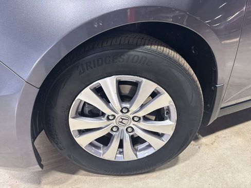 Used 2015 Honda Odyssey EX-L image 2