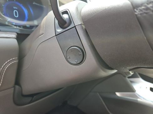 Used 2023 Ford Explorer Platinum w/ Technology Package image 24