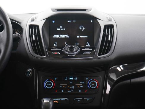 Used 2017 Ford Escape Titanium AWD/4WD image 15