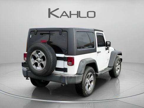 Used 2017 Jeep Wrangler Sport w/ Quick Order Package 24S AWD/4WD image 4