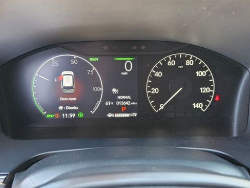 Used 2025 Honda CR-V Sport image 27