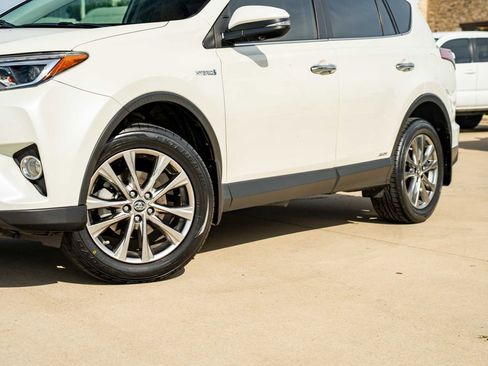 Used 2017 Toyota RAV4 Limited w/ Advanced Technology Package AWD/4WD image 6