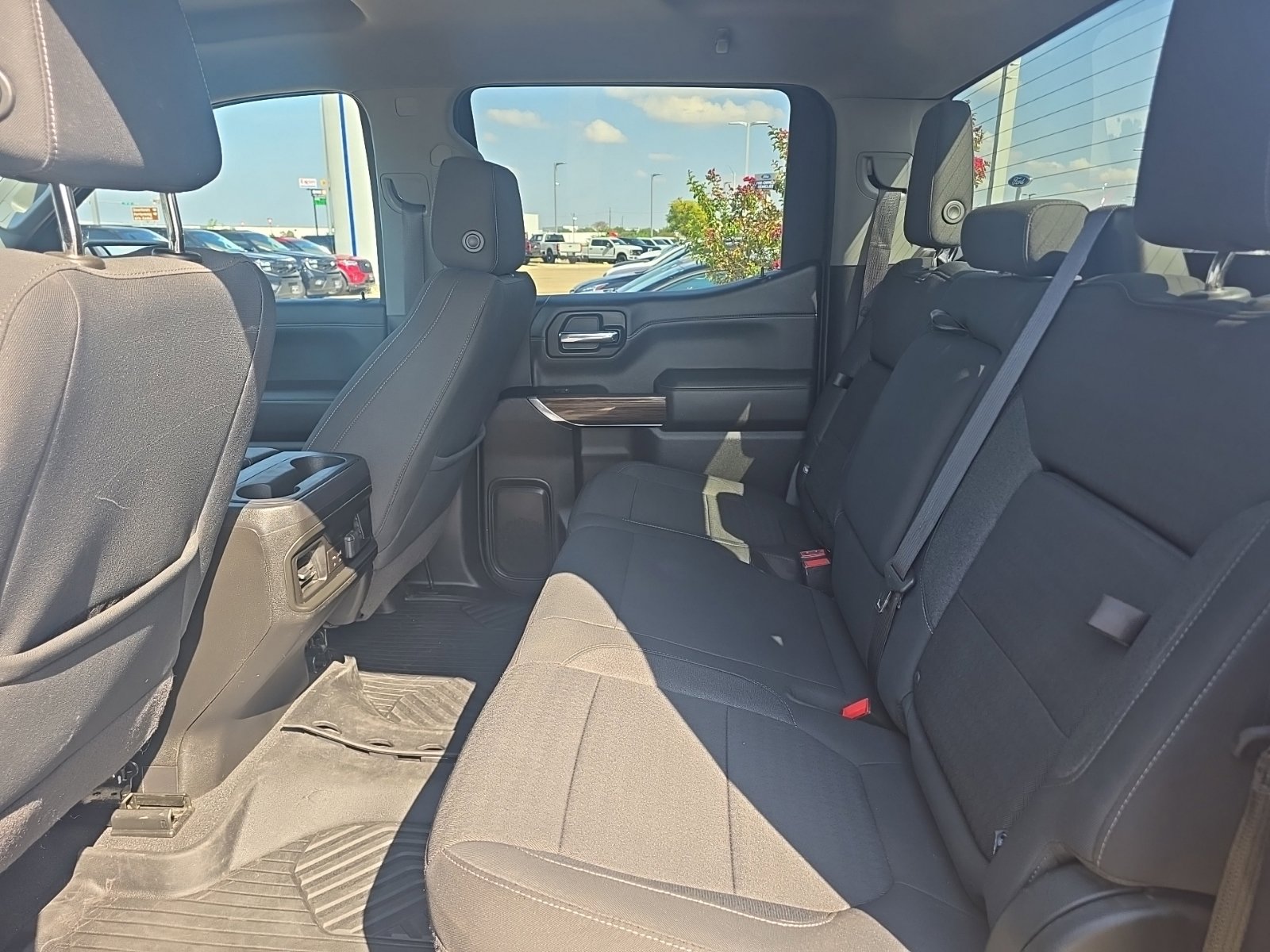 Used 2022 Chevrolet Silverado 1500 LT Trail Boss AWD/4WD image 13
