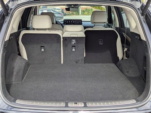 Used 2024 Genesis GV80 3.5T w/ Cargo Package image 12