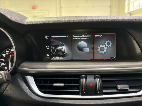 Used 2022 Alfa Romeo Stelvio Ti w/ Active Assist Plus Package AWD/4WD image 24