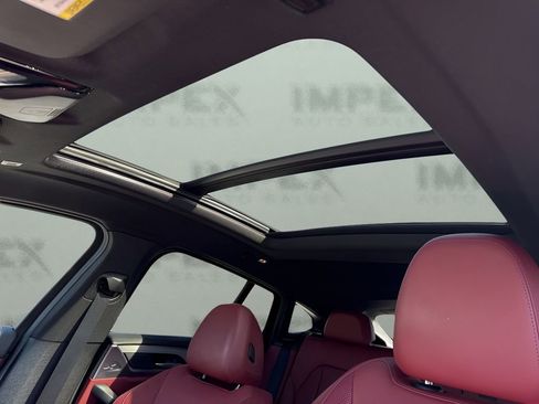 Used 2022 BMW X4 xDrive30i w/ M Sport Package image 12