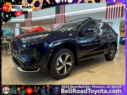 New 2025 Toyota RAV4 SE