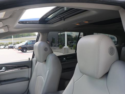 Used 2017 Buick Enclave Premium w/ Experience Buick Package image 33