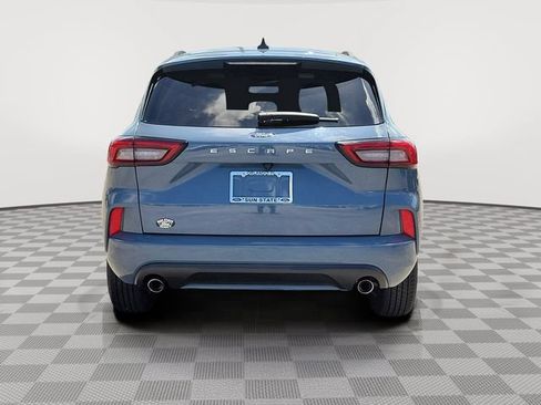 Certified 2024 Ford Escape ST-Line FWD image 5