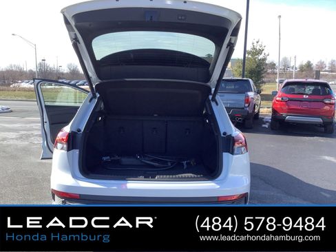 Used 2022 Audi Q4 e-tron Premium Plus image 25