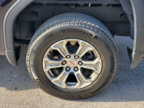 Used 2023 GMC Sierra 1500 SLE RWD image 5