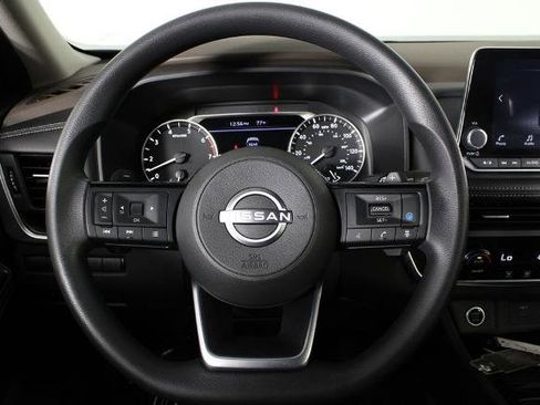 Certified 2023 Nissan Rogue SV image 26