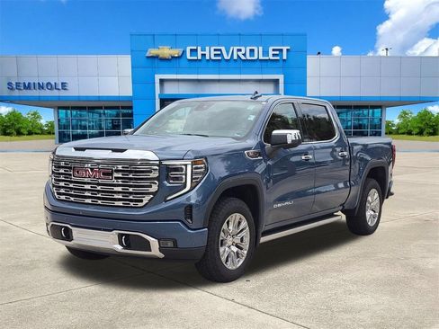 Used 2026 GMC Sierra 1500 Denali w/ Technology Package AWD/4WD image 2
