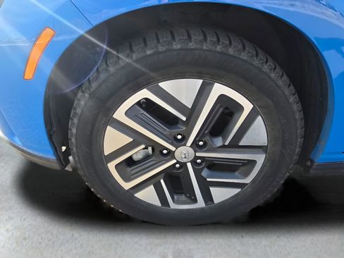 Used 2023 Hyundai Kona SEL image 9