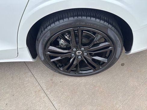 Certified 2023 Volvo S60 B5 Plus w/ Climate Package FWD image 14