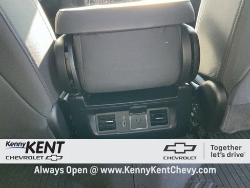 Used 2023 Chevrolet Silverado 1500 RST image 16