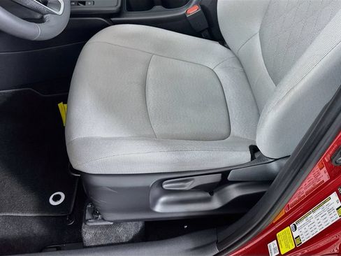 Used 2026 Toyota Corolla Cross LE w/ Moonroof Package FWD image 20