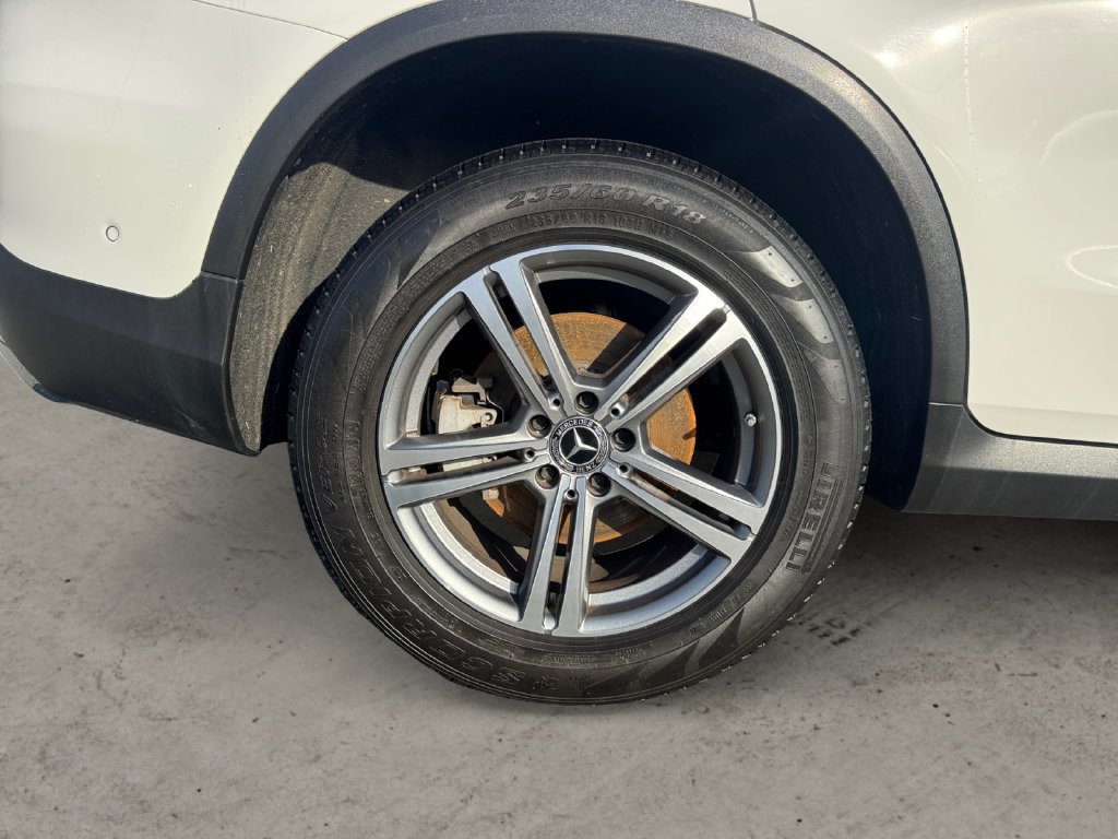 Used 2021 Mercedes-Benz GLC 300 4MATIC image 8