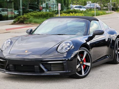 Used 2021 Porsche 911 Targa 4S AWD/4WD image 27