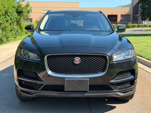 Used 2017 Jaguar F-PACE Prestige AWD/4WD image 7