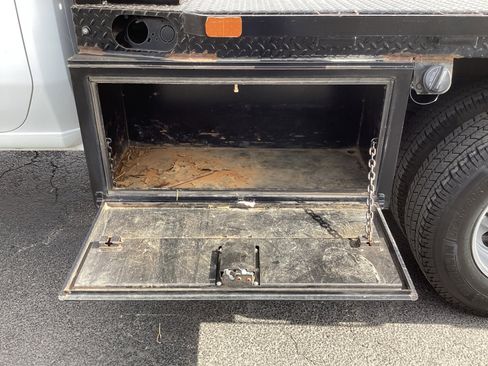 Used 2024 Chevrolet Silverado 3500 W/T w/ WT Convenience Package image 17