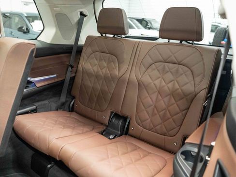 Used 2026 BMW X7 xDrive40i image 20