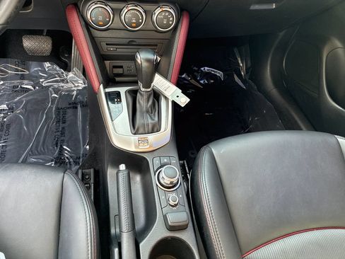 Used 2018 MAZDA CX-3 Touring FWD image 15