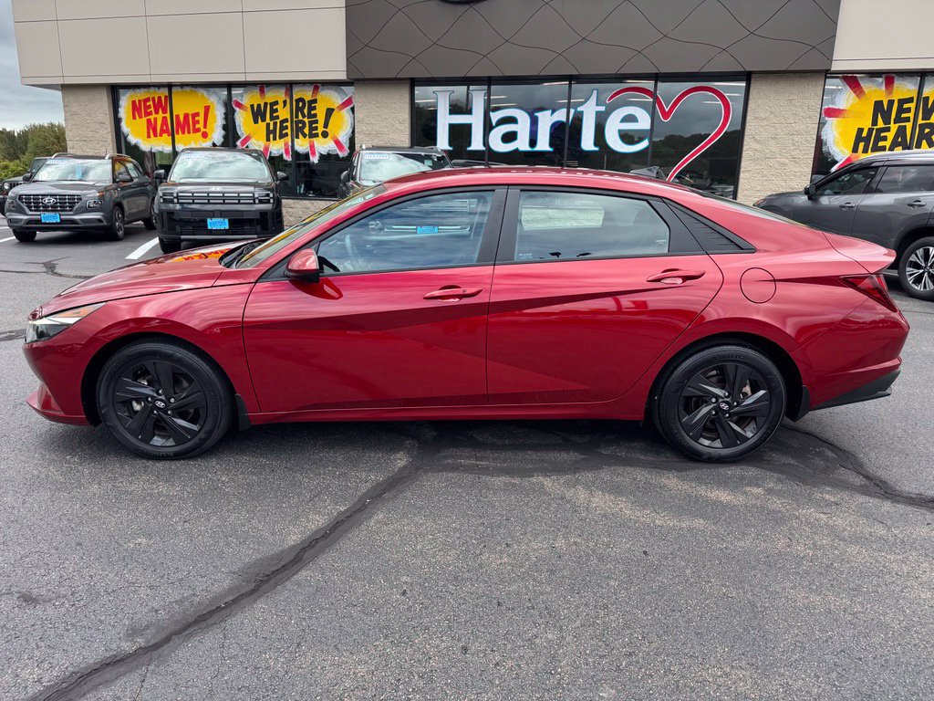 Used 2023 Hyundai Elantra SEL FWD image 8