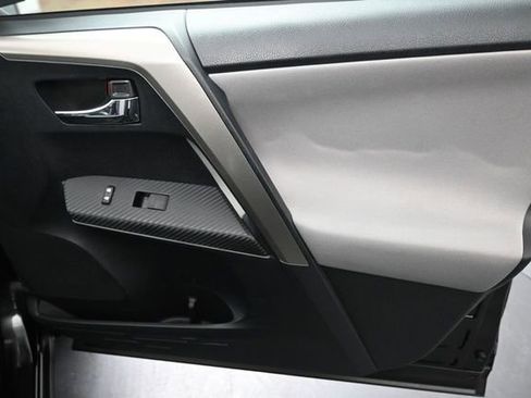 Used 2014 Toyota RAV4 XLE FWD image 28