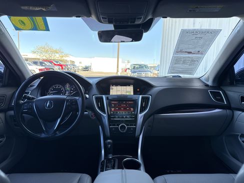 Used 2016 Acura TLX w/ Technology Package image 18