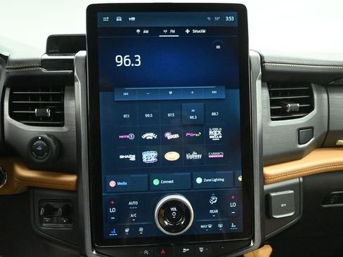 Certified 2024 Ford Expedition Max Platinum image 13