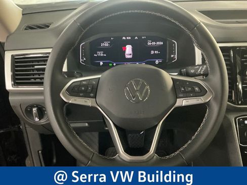 Certified 2023 Volkswagen Atlas SE w/ Panoramic Sunroof Package AWD/4WD image 22