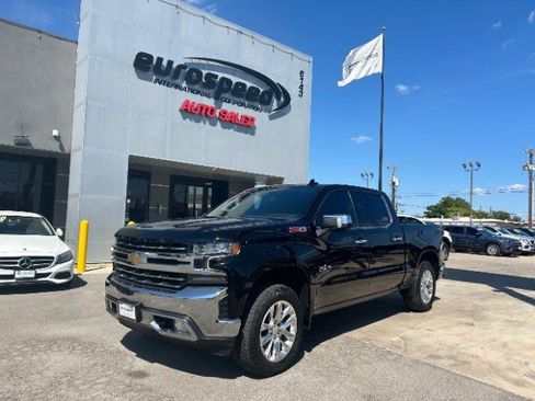 Used 2021 Chevrolet Silverado 1500 LTZ w/ LTZ Premium Texas Edition image 2