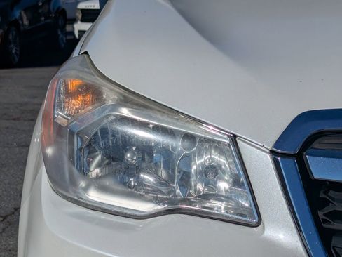 Used 2015 Subaru Forester 2.5i w/ Alloy Wheel Package image 11