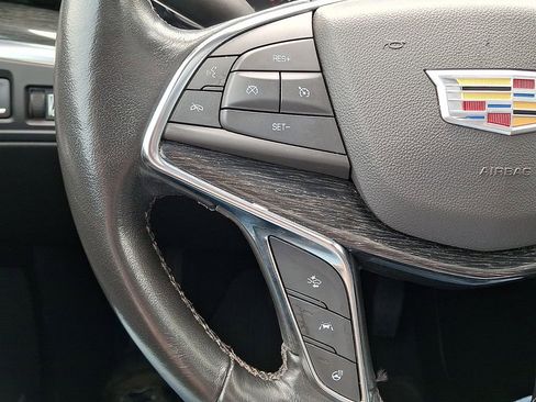Used 2022 Cadillac XT5 Premium Luxury AWD/4WD image 21