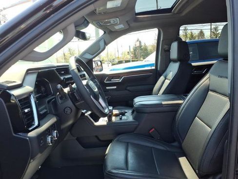 Certified 2023 GMC Sierra 1500 Denali w/ Denali Reserve Package AWD/4WD image 19