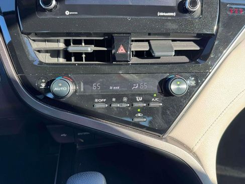 Used 2023 Toyota Camry LE image 28