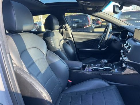 Certified 2023 Kia Stinger GT2 image 25
