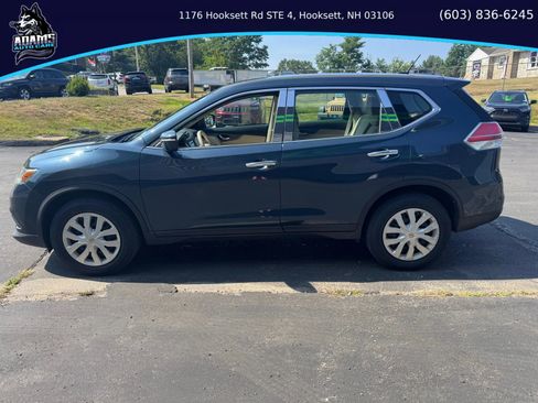 Used 2015 Nissan Rogue S image 2