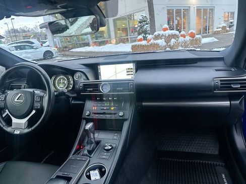 Used 2018 Lexus RC 300 AWD image 11