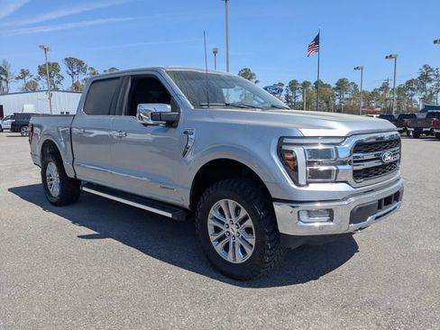 Used 2024 Ford F150 Lariat w/ FX4 Off-Road Package AWD/4WD image 3