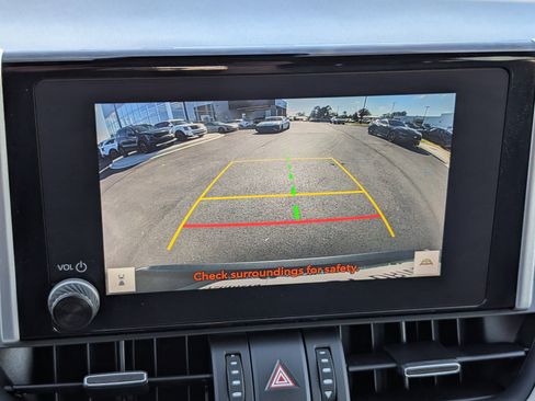 Used 2023 Toyota RAV4 XLE Premium image 19