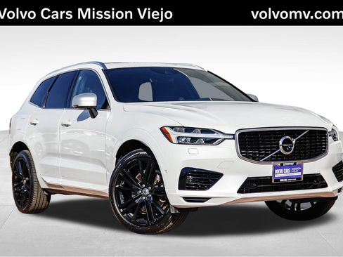 Used 2018 Volvo XC60 T8 R-Design w/ Convenience Package image 1