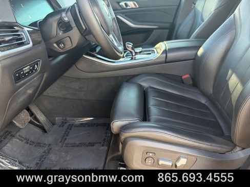 Used 2020 BMW X5 xDrive40i w/ Premium Package image 10