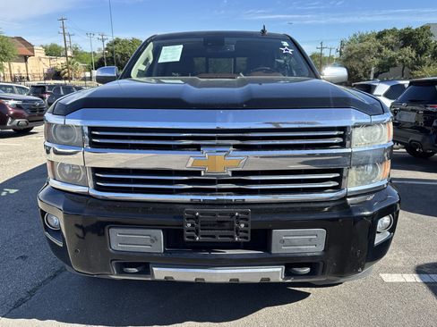 Used 2015 Chevrolet Silverado 2500 High Country w/ Duramax Plus Package AWD/4WD image 8