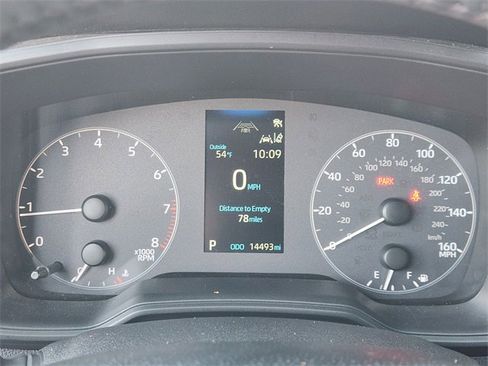 Used 2025 Toyota Corolla SE image 11